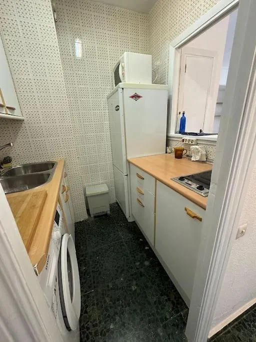 Apartment Estudio En Primera Linea De Playa Torremolinos Spain