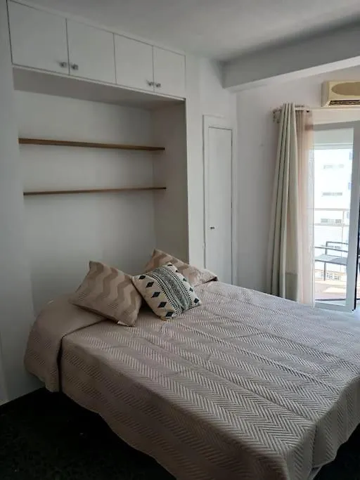 Estudio En Primera Linea De Playa Torremolinos 0*,
