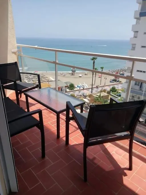 Estudio En Primera Linea De Playa Torremolinos