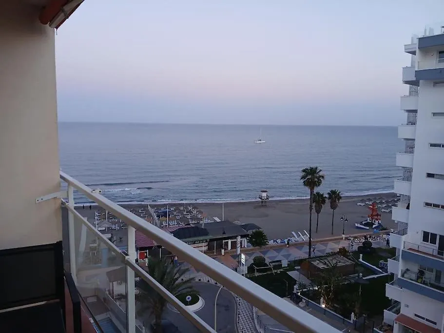 Estudio En Primera Linea De Playa Torremolinos