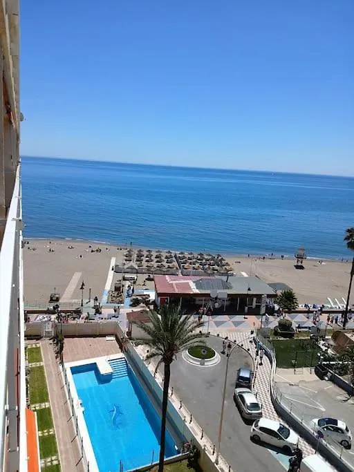 Estudio En Primera Linea De Playa Torremolinos
