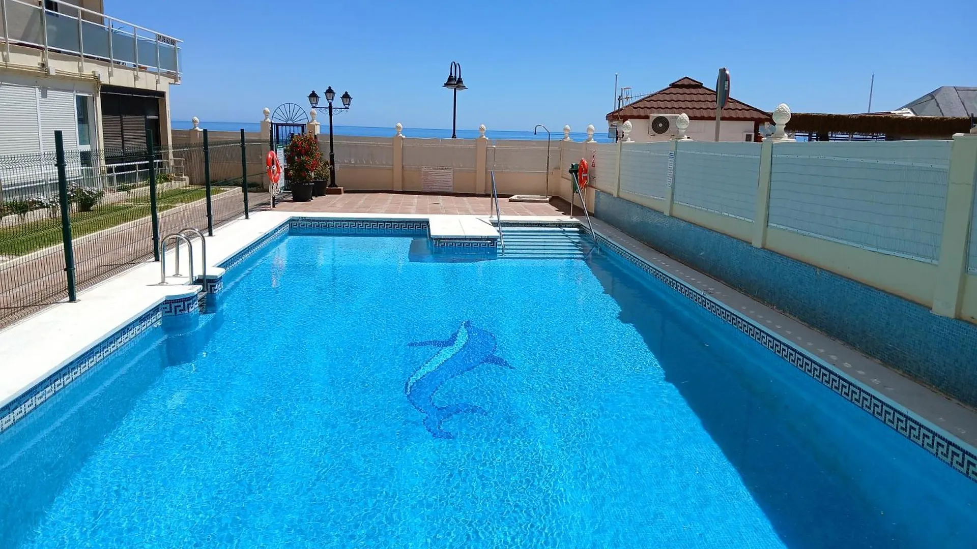 Estudio En Primera Linea De Playa Torremolinos Spain